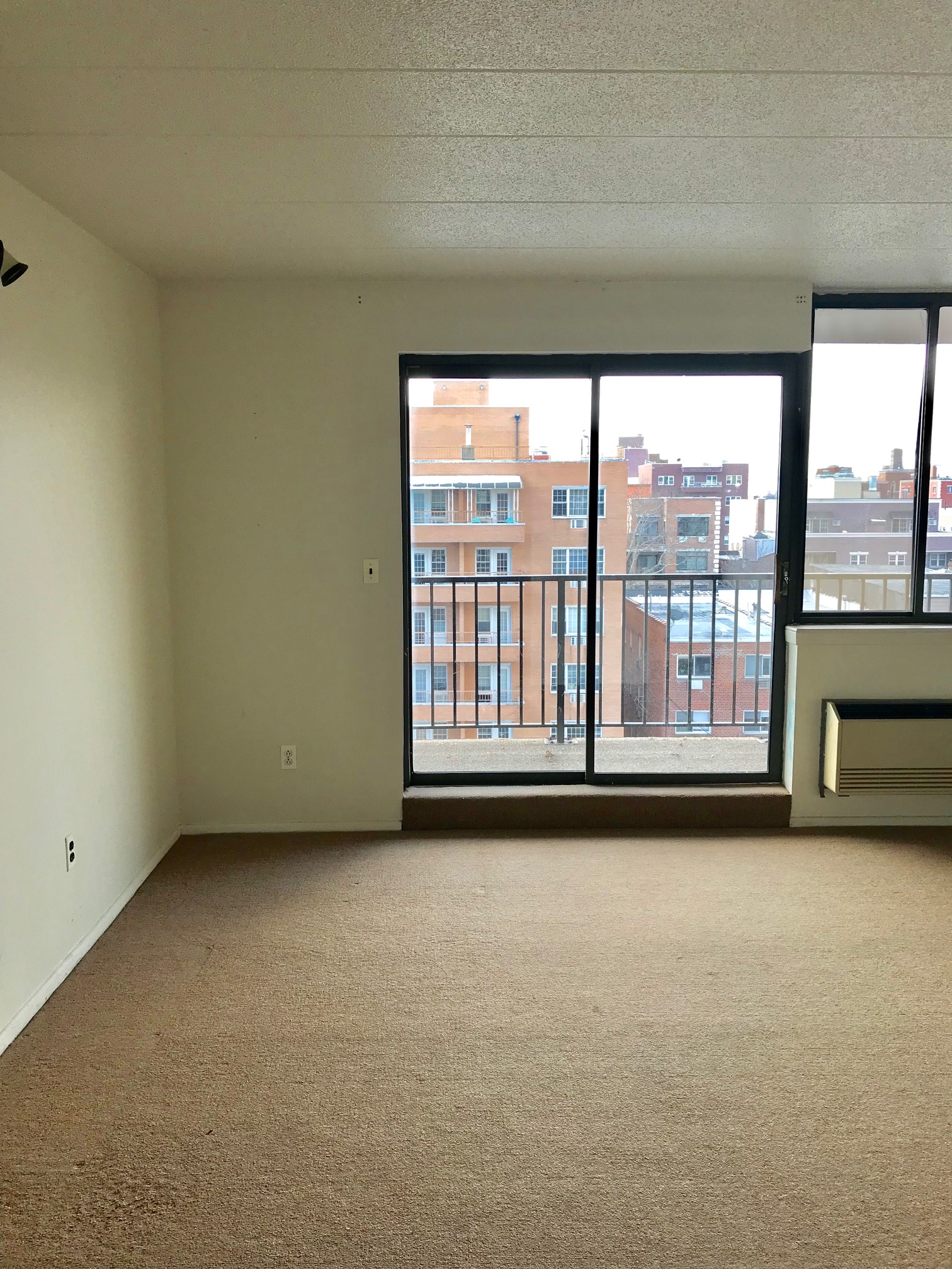 23-22 30th Road, Unit 5F Queens, NY 11102 - Photo 3 of 10