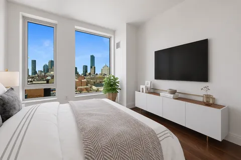 $1,995,000 | 380 Harrison Avenue, Unit 1013, Boston, MA 02118