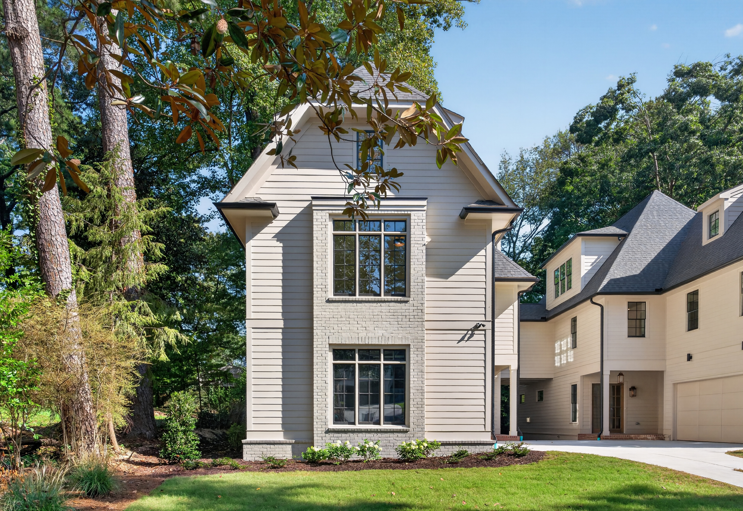 652 Timm Valley Road Northeast Atlanta, GA 30305 - Photo 4 of 52 Gallery Image 4