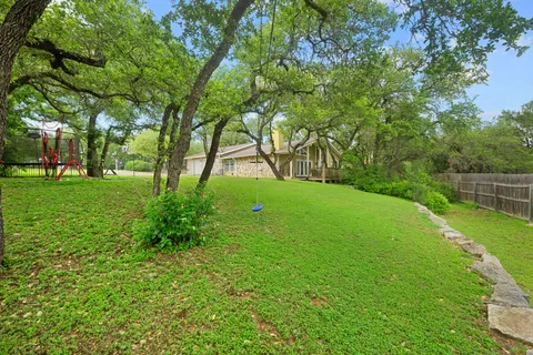 $1,195,000 | 1211 Falcon Ledge Drive, Austin, TX 78746
