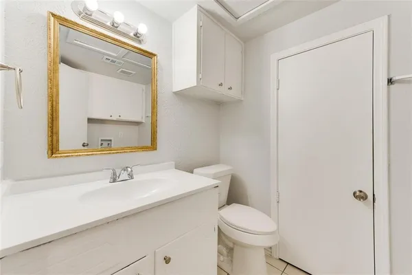 $2,100 | 1313 Willow Wood Court, Irving, TX 75060