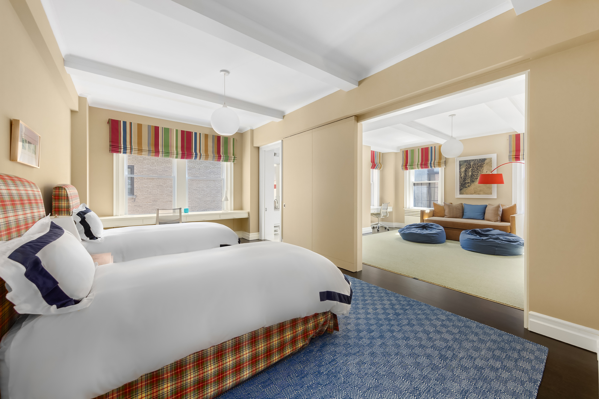 33 East 70th Street, Unit 6F Manhattan, NY 10021 - Photo 9 of 13