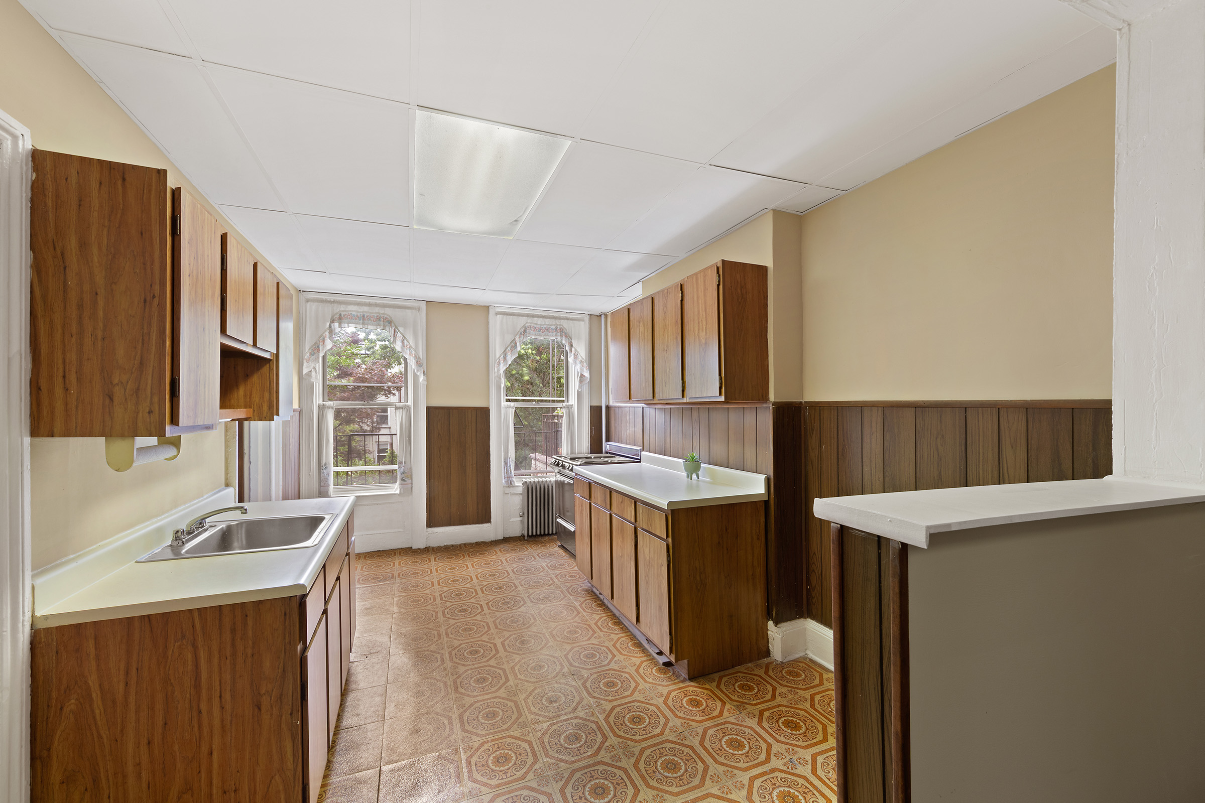 357 Degraw Street Brooklyn, NY 11231 - Photo 8 of 9