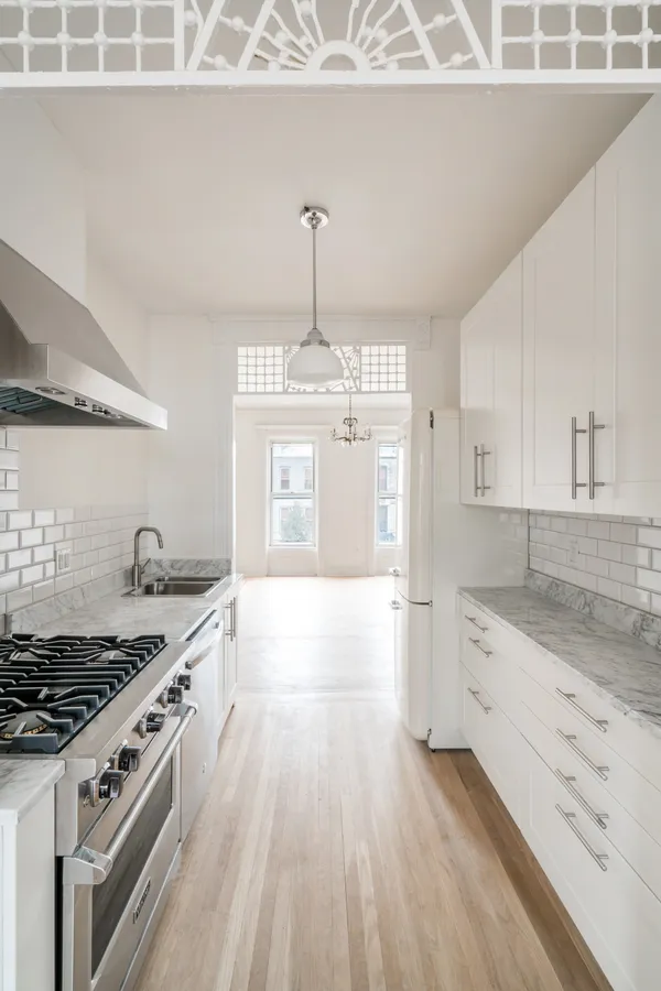 $6,950 | 670 Macon Street, Unit 2 | Bedford-Stuyvesant