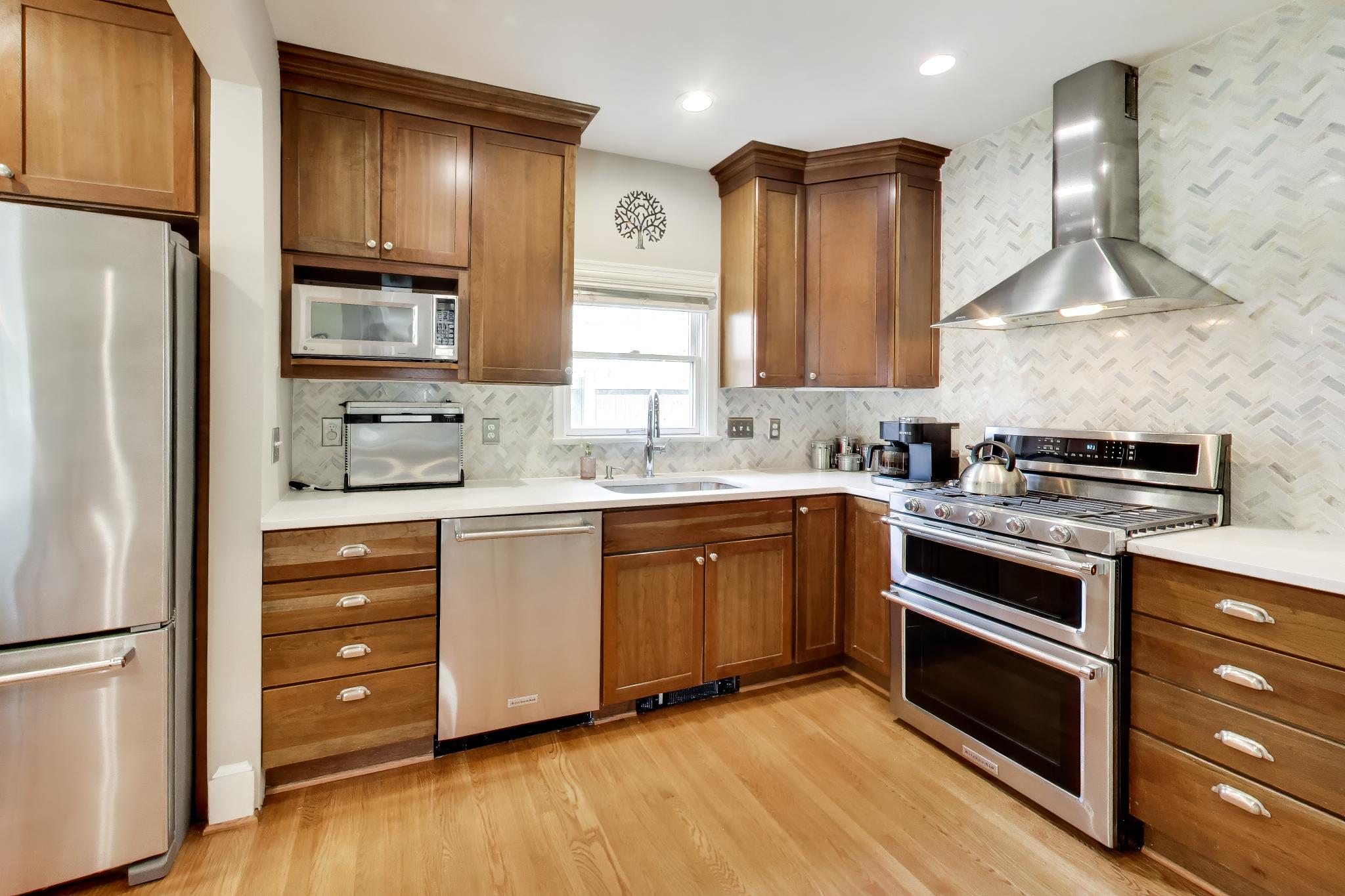 306 Indian Spring Drive Silver Spring, MD 20901 - Photo 12 of 54 Gallery Image 12