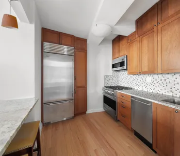 $1,150,000 | 33 Riverside Drive, Unit 14A | Upper West Side