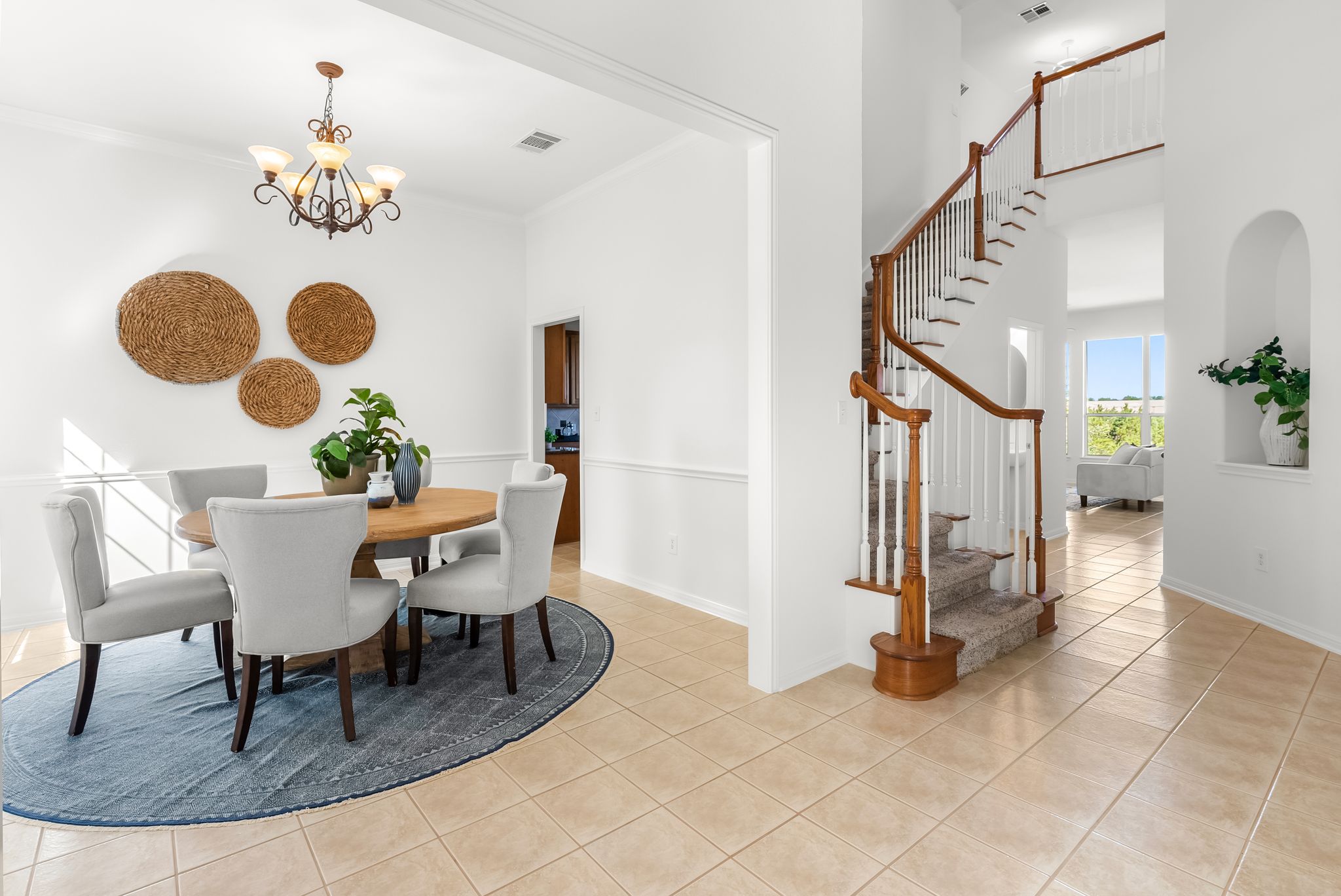 2708 Rio Mesa Drive Austin, TX 78732 - Photo 4 of 50
