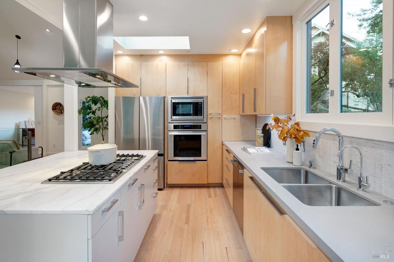 29 Millard Road Larkspur, CA 94939 - Photo 12 of 56