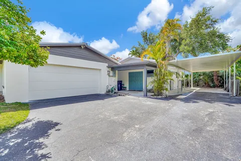 $1,799,000 | 6952 Southwest 149th Terrace, Palmetto Bay, FL 33158