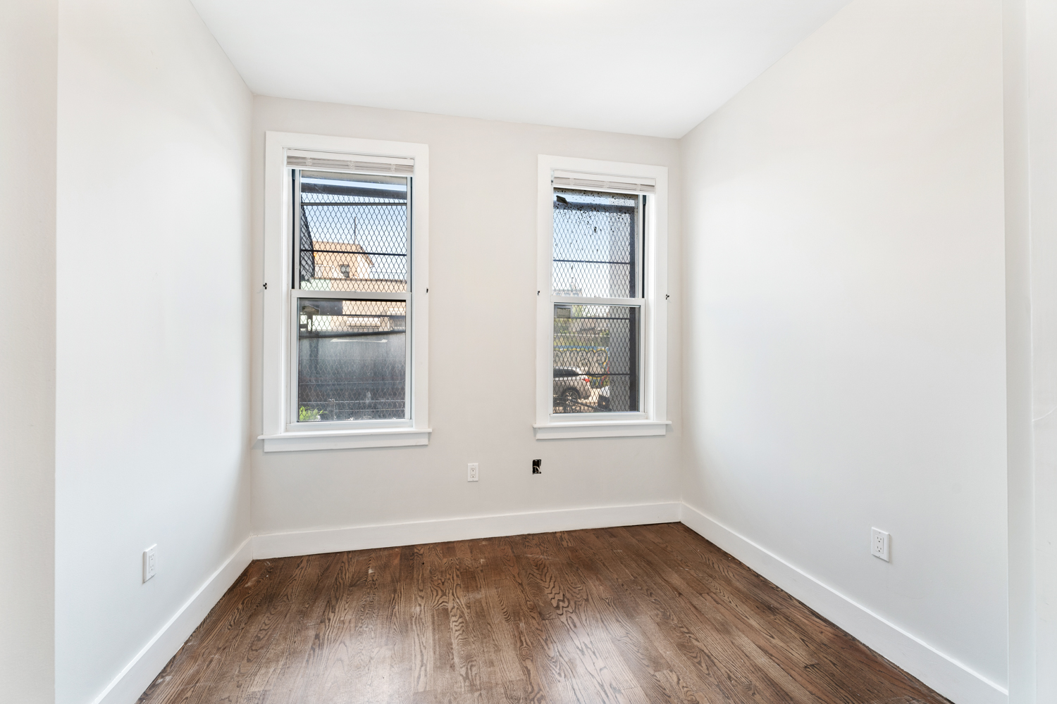 17 Grattan Street, Unit 1 Brooklyn, NY 11206 - Photo 6 of 12