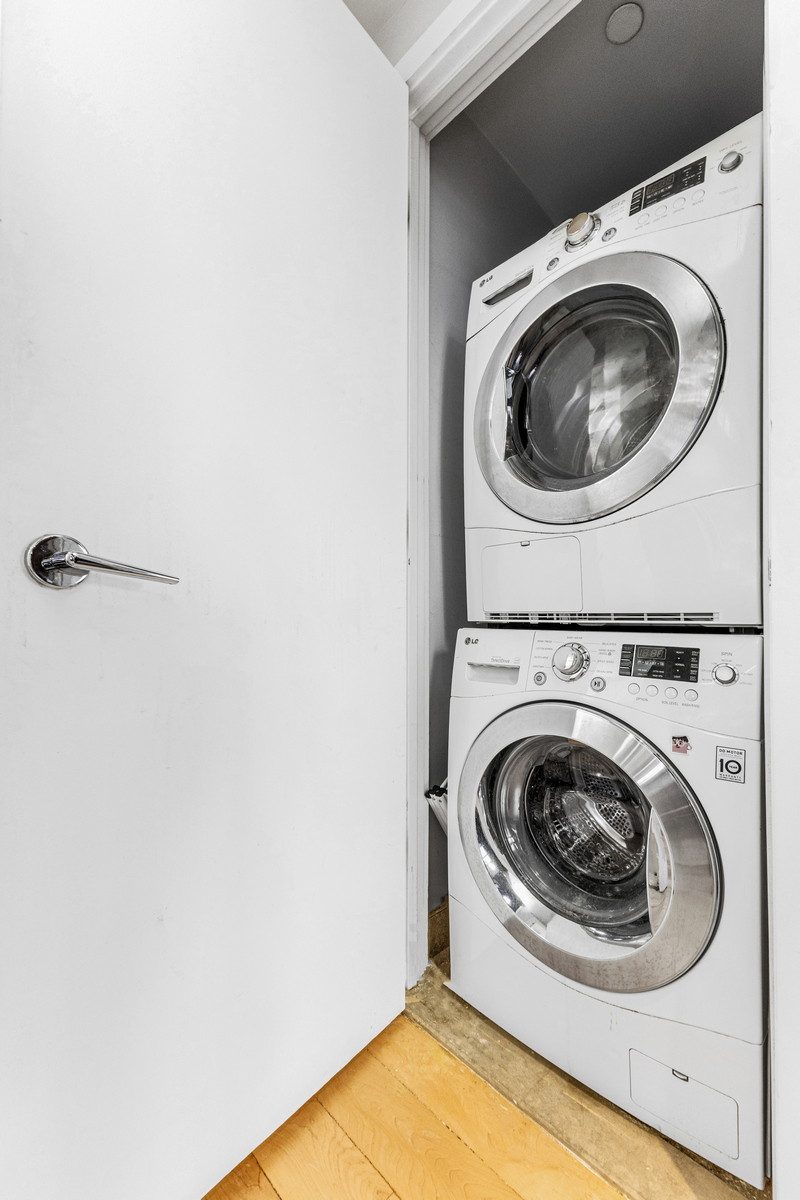 96 Woodpoint Road, Unit 3A Brooklyn, NY 11211 - Photo 14 of 15 a utility room with dryer and washer