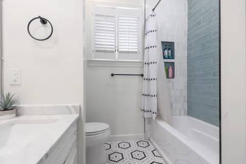 $4,200 | 1807 San Gabriel Street, Unit 2B, Austin, TX 78701