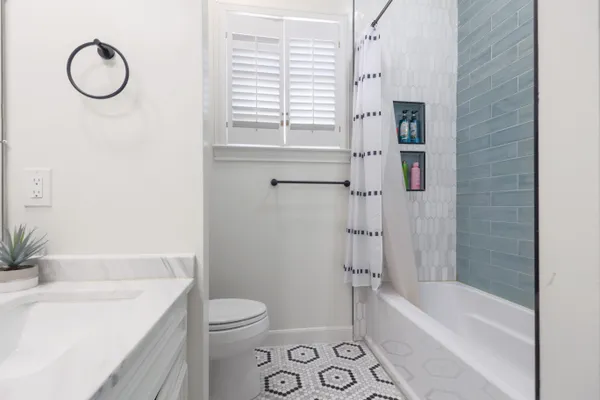 $4,200 | 1807 San Gabriel Street, Unit 2B, Austin, TX 78701