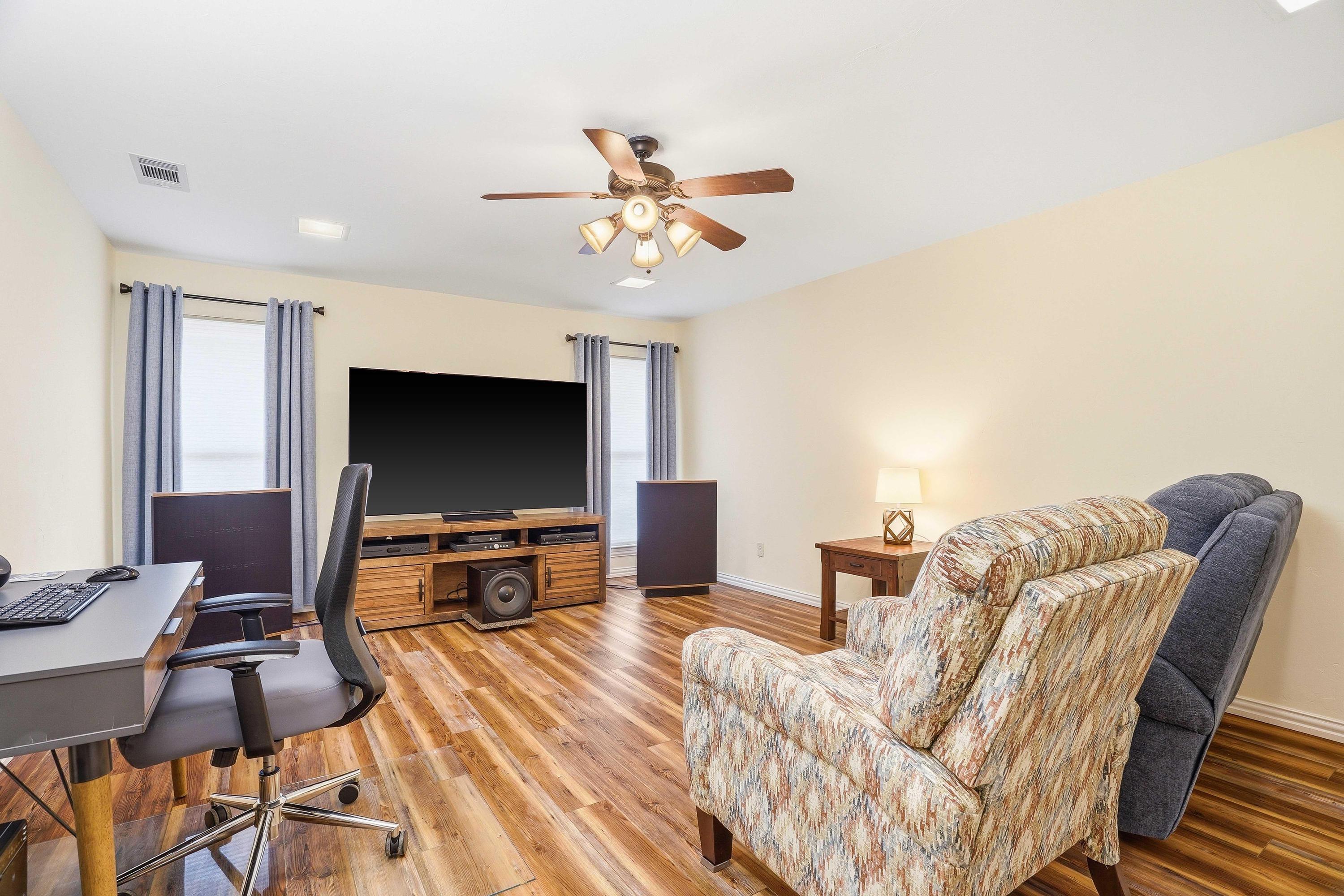 7208 Tamarack Road Fort Worth, TX 76116 - Photo 40 of 54