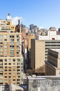 $2,695,000 | 49 Chambers Street, Unit 17H | TriBeCa