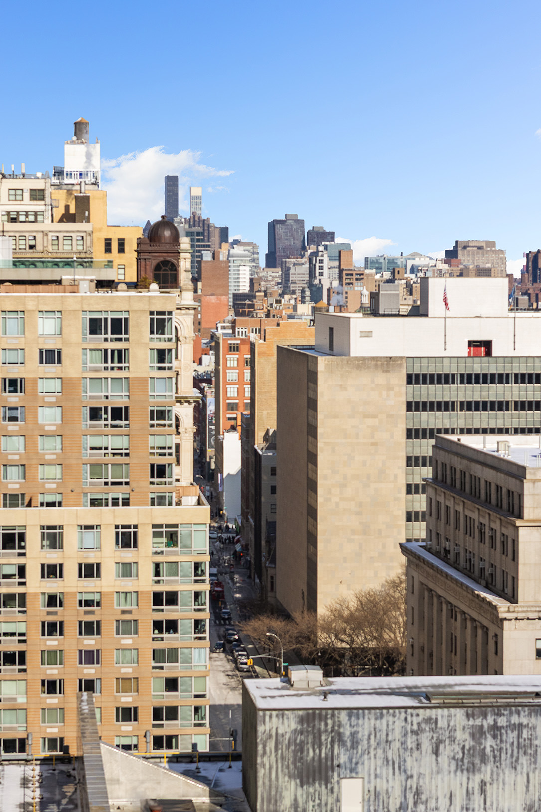 49 Chambers Street, Unit 17H Manhattan, NY 10007 - Photo 3 of 25 a city view with tall buildings