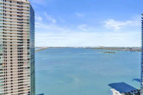 $1,895,000 | 650 Northeast 32nd Street, Unit 3901, Miami, FL 33137