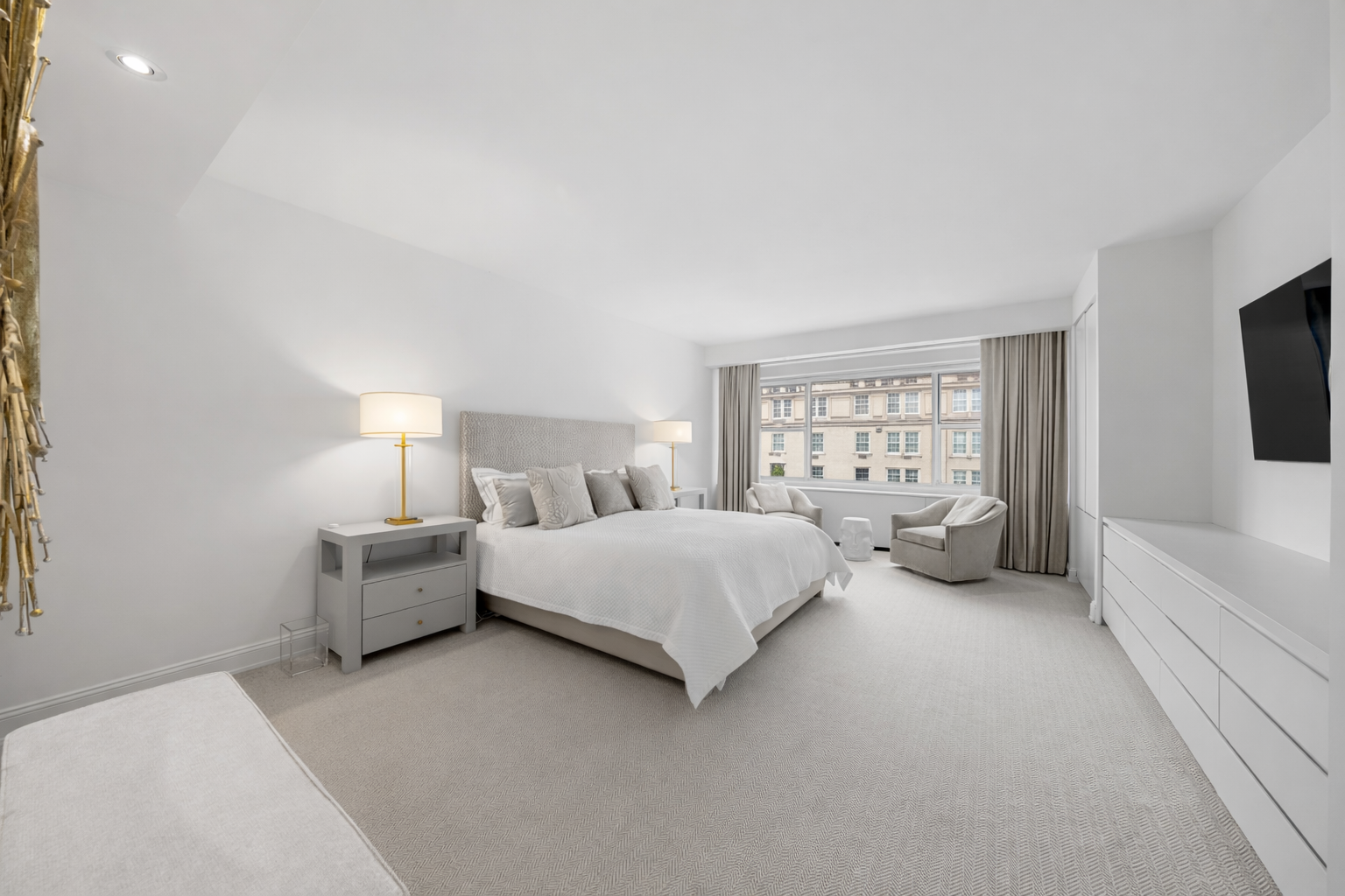 785 5th Avenue, Unit 12C Manhattan, NY 10022 - Photo 9 of 26