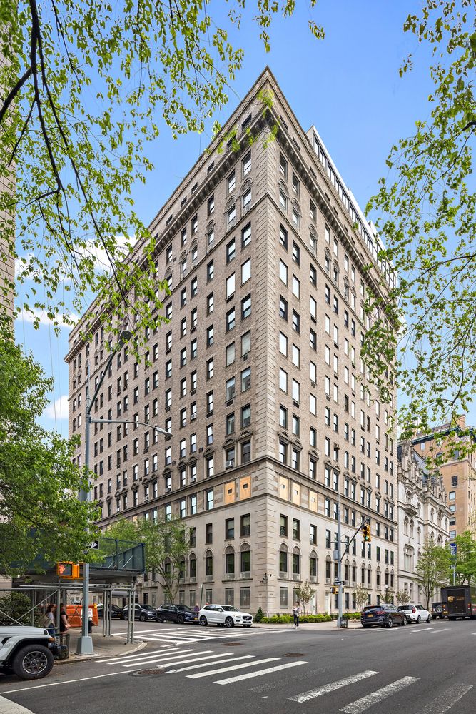 a view of a tall building