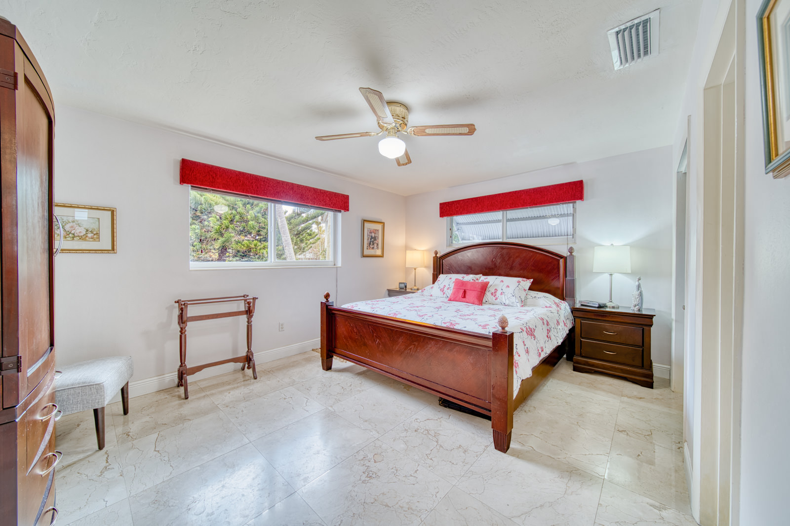 10641 Southwest 99th Terrace Miami, FL 33176 - Photo 16 of 41