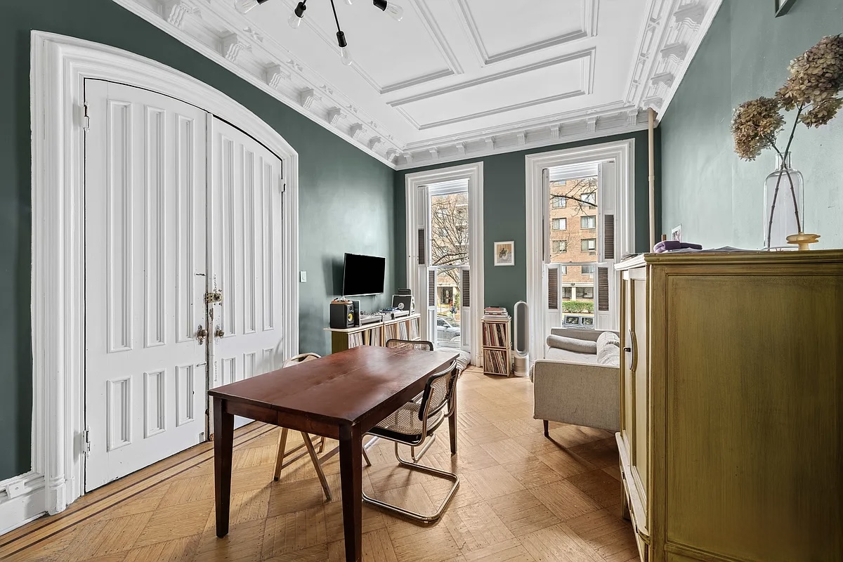 26 St James Place, Unit 1 Brooklyn, NY 11205 - Photo 2 of 8