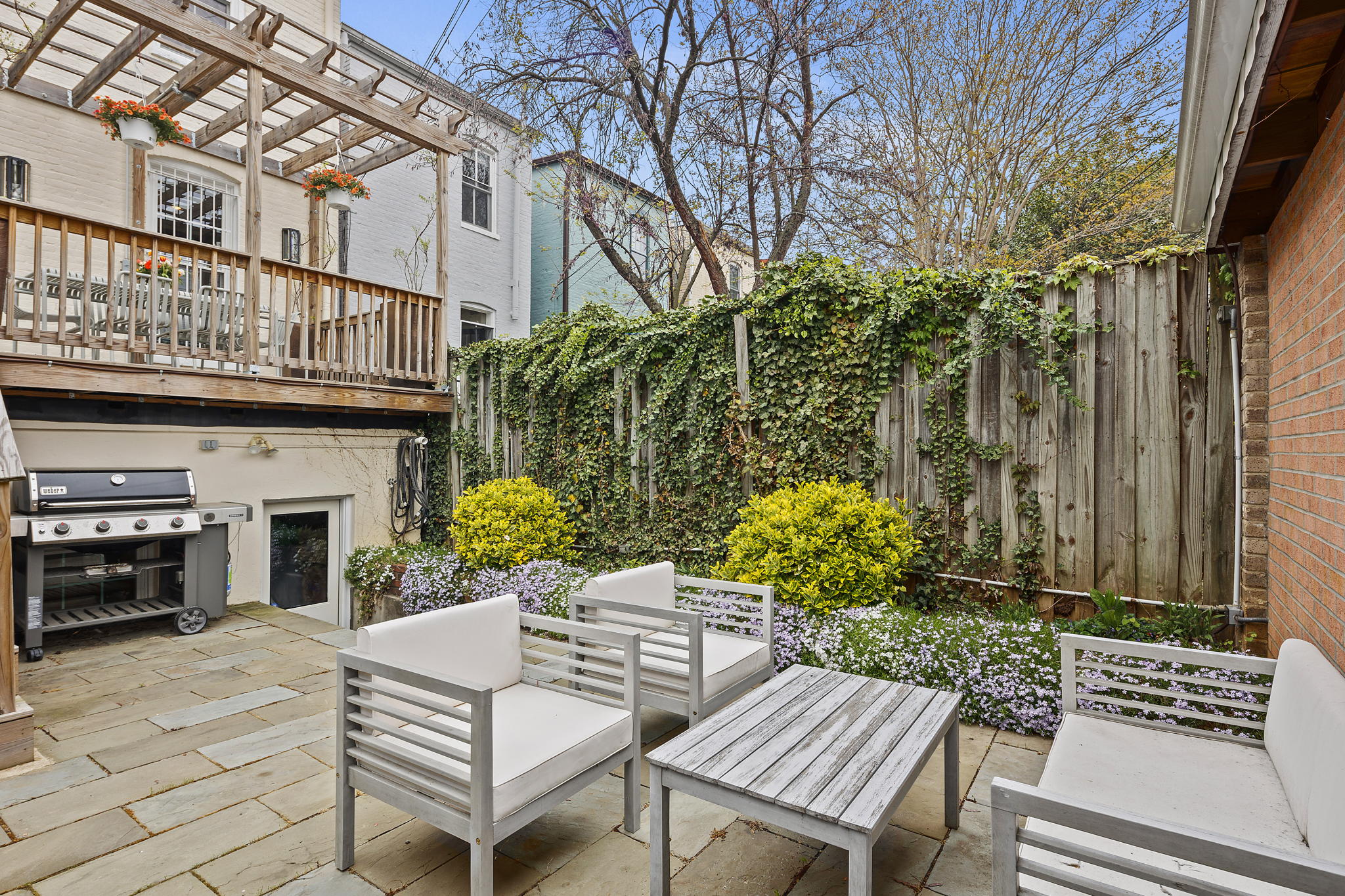 412 10th Street Southeast Washington, DC 20003 - Photo 29 of 34