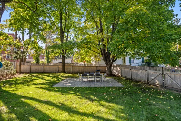 $1,900,000 | 90 Maple Place, Dedham, MA 02026