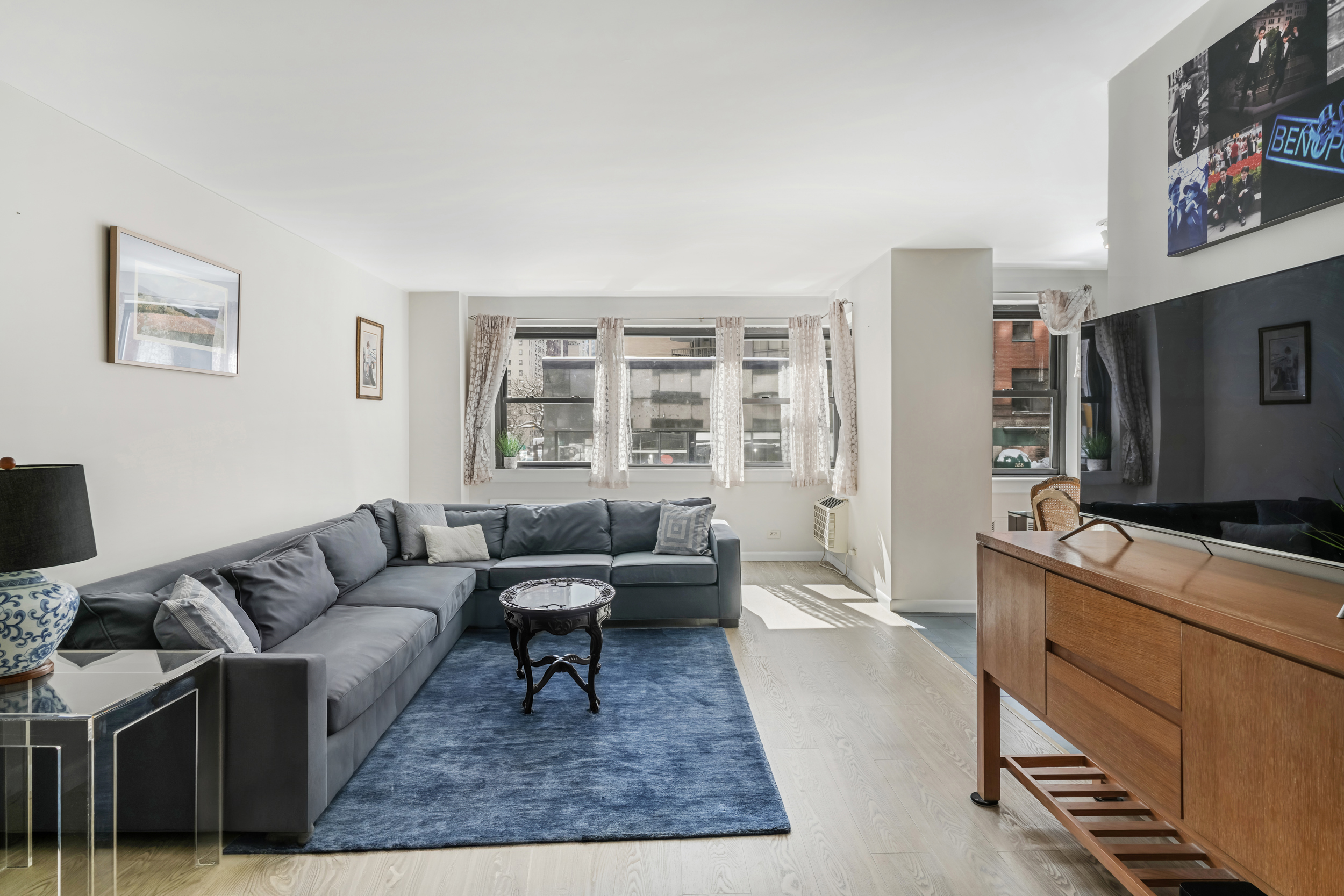 357 East 57th Street, Unit 2D Manhattan, NY 10022 - Photo 2 of 18