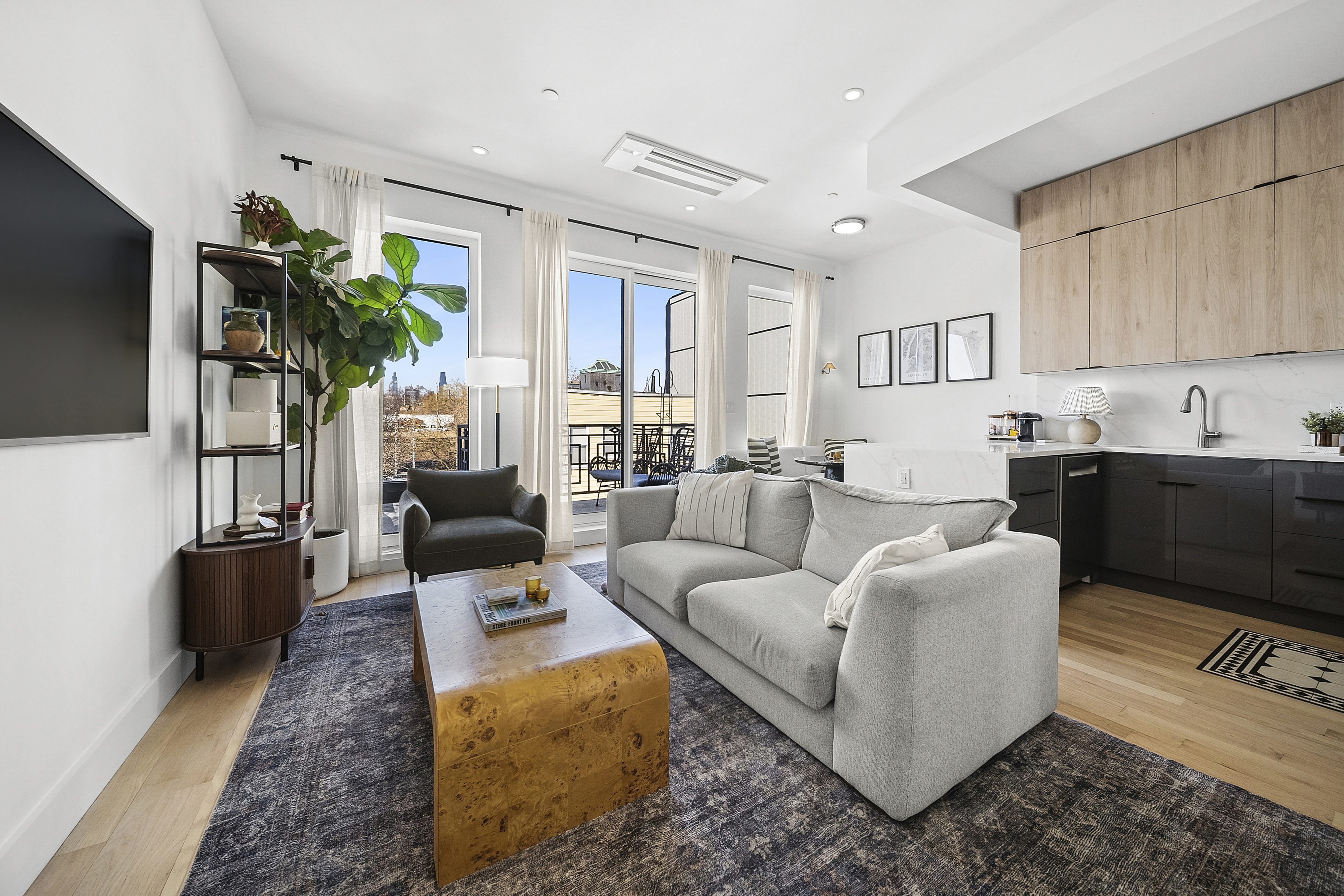 175 Richardson Street Brooklyn, NY 11222 - Photo 2 of 10