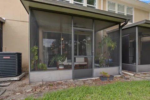 $290,000 | 3401 Shallot Drive, Unit 103, Orlando, FL 32835