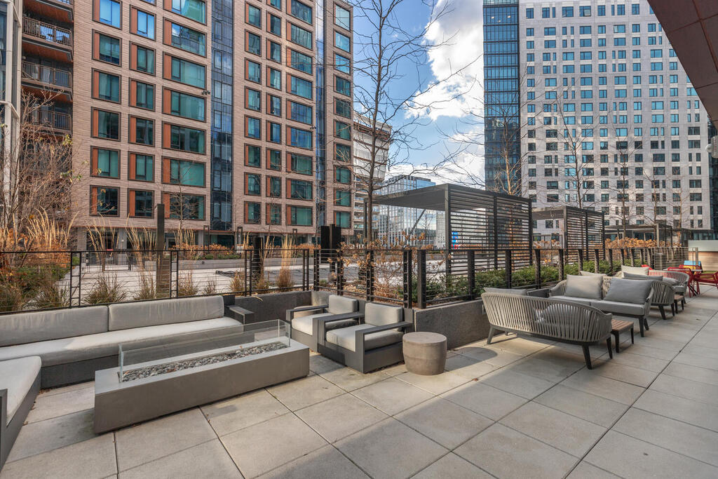 131 Seaport Boulevard, Unit PH3A Boston, MA 02210 - Photo 11 of 11