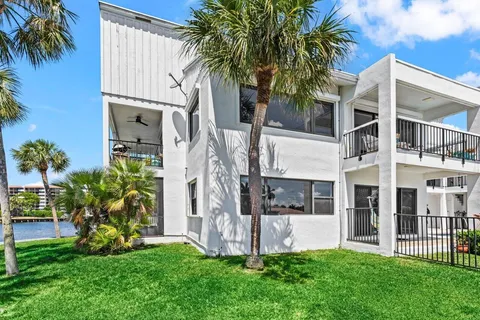 $1,750,000 | 1102 Highland Beach Drive, Unit 2W, Highland Beach, FL 33487