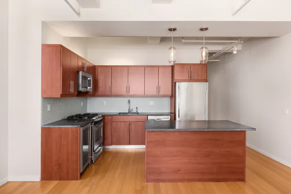 $9,900 | 365 Bridge Street, Unit 16H | Downtown Brooklyn