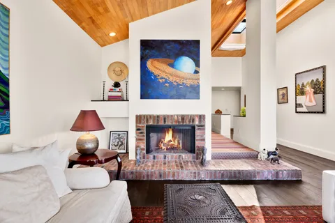 $1,235,000 | 5 Vista Loma Drive, Rancho Mirage, CA 92270