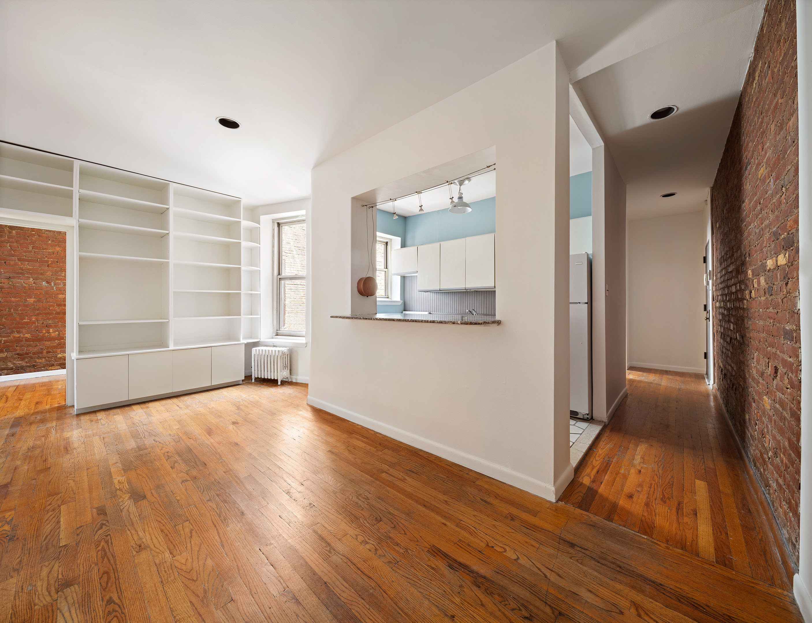 25 Charles Street, Unit 4C Manhattan, NY 10014 - Photo 2 of 14