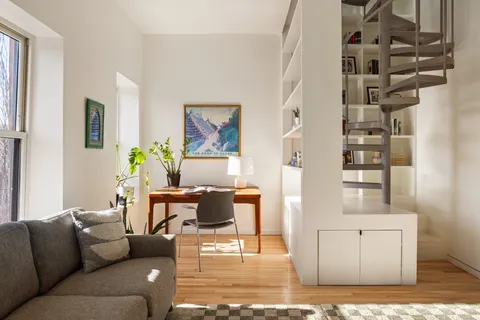 $1,400,000 | 445 1st Street, Unit 4 | Park Slope