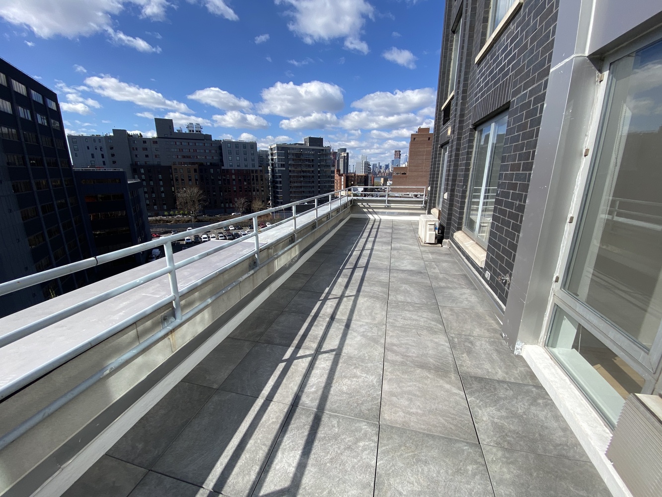 13-11 Jackson Avenue, Unit 9B Queens, NY 11101 - Photo 7 of 11