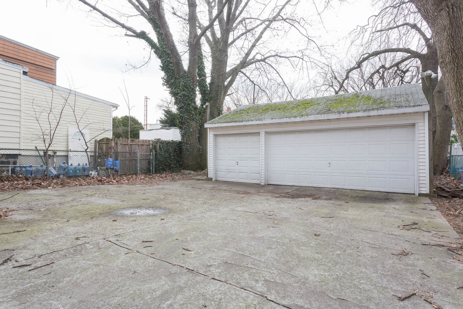 80-64 88th Road Queens, NY 11421 - Photo 2 of 3