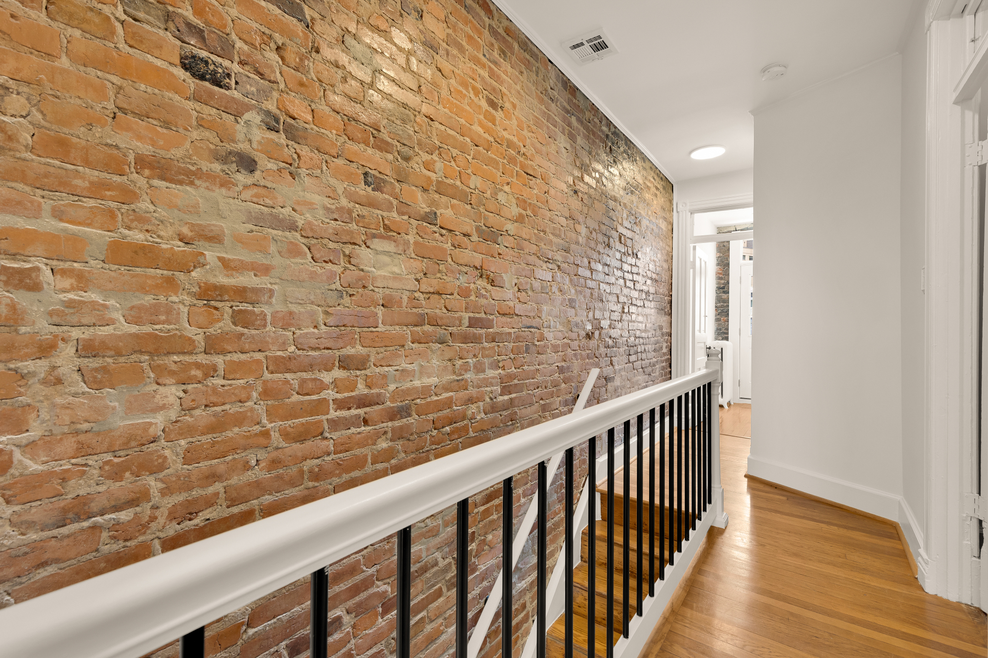 1430 K Street Southeast Washington, DC 20003 - Photo 11 of 28
