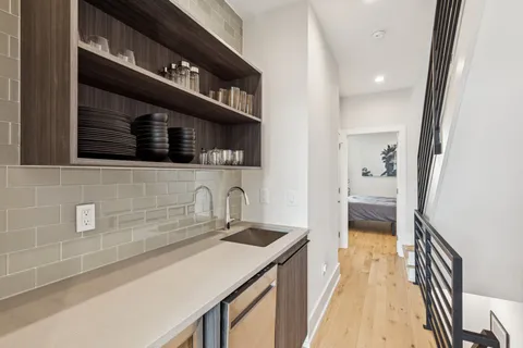 $724,900 | 1305 North 27th Street, Unit 5, Philadelphia, PA 19121