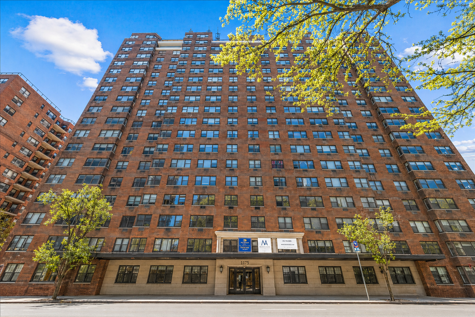 1175 York Avenue, Unit 1K Manhattan, NY 10065 - Photo 9 of 10 a front view of a building