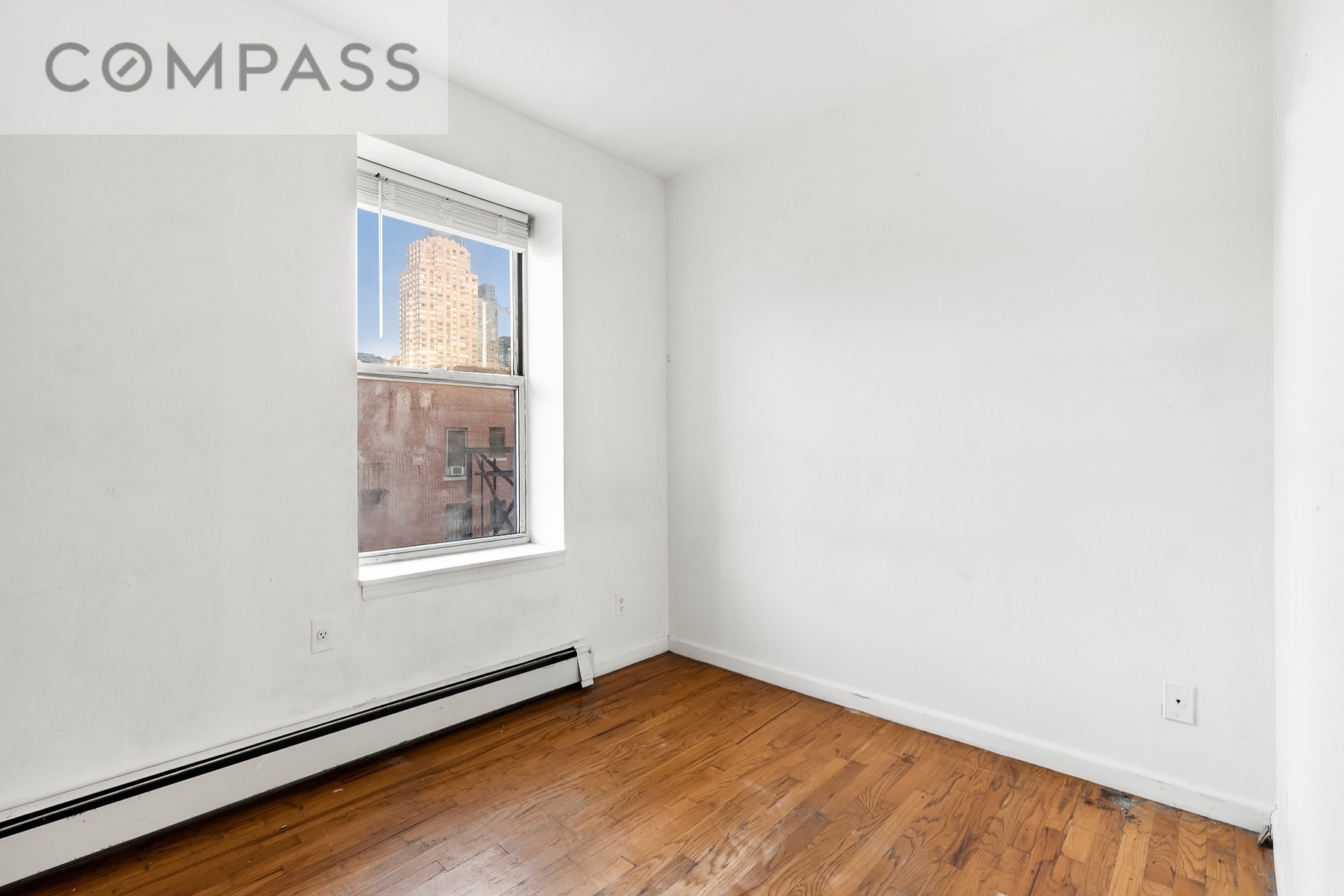 400 West 46th Street, Unit 4B Manhattan, NY 10036 - Photo 3 of 7