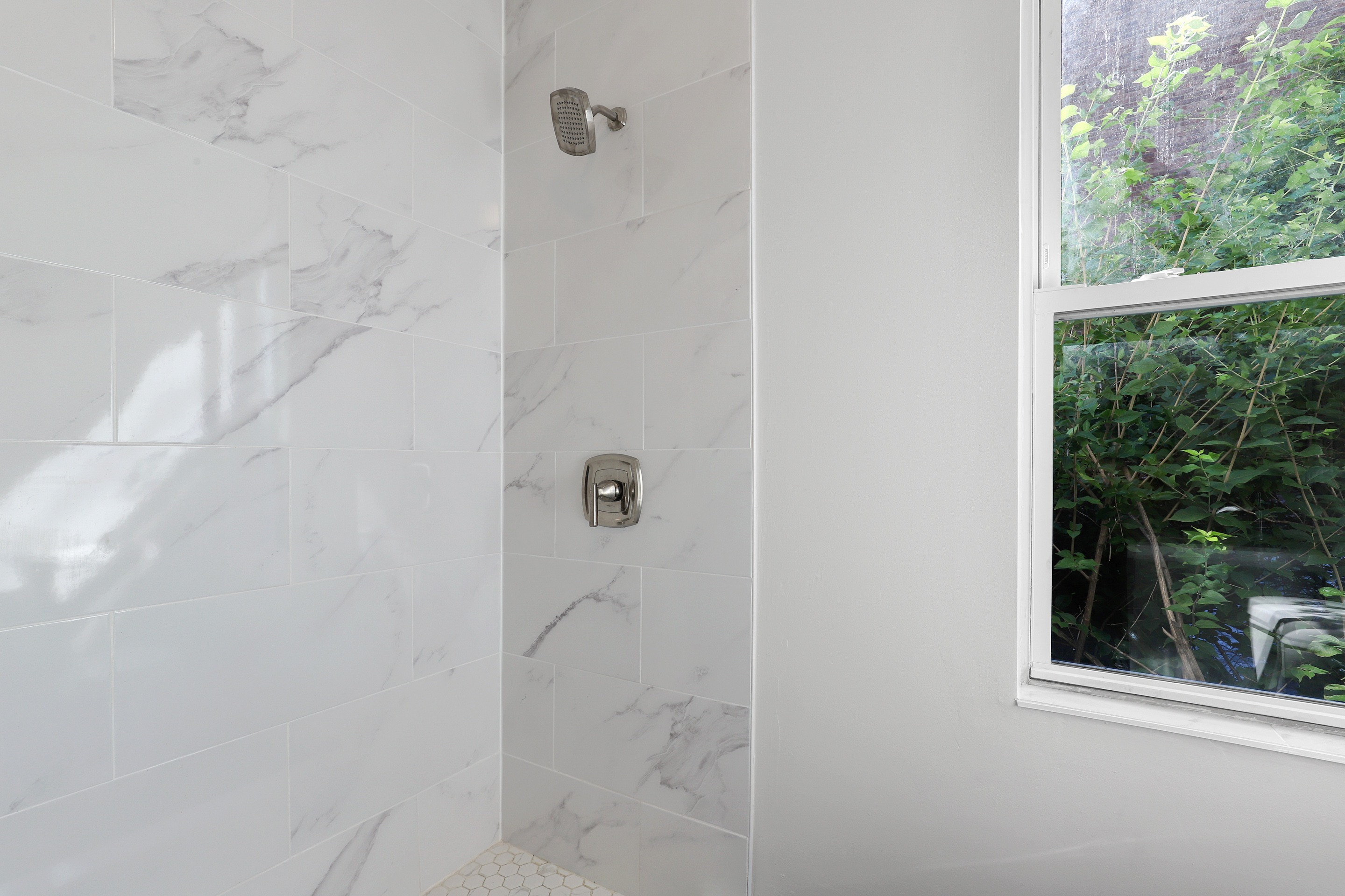 156 Summit Place Bronx, NY 10463 - Photo 17 of 38