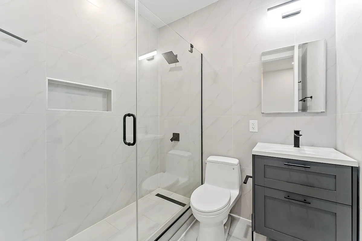 174 Meserole Street, Unit 2R Brooklyn, NY 11206 - Photo 9 of 10