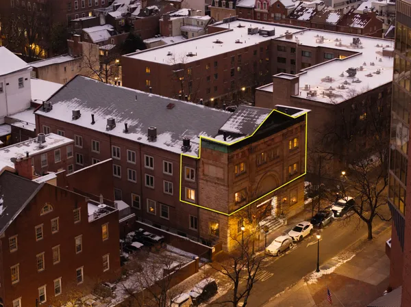 $1,400,000 | 802-10 Locust Street, Unit 201, Philadelphia, PA 19107