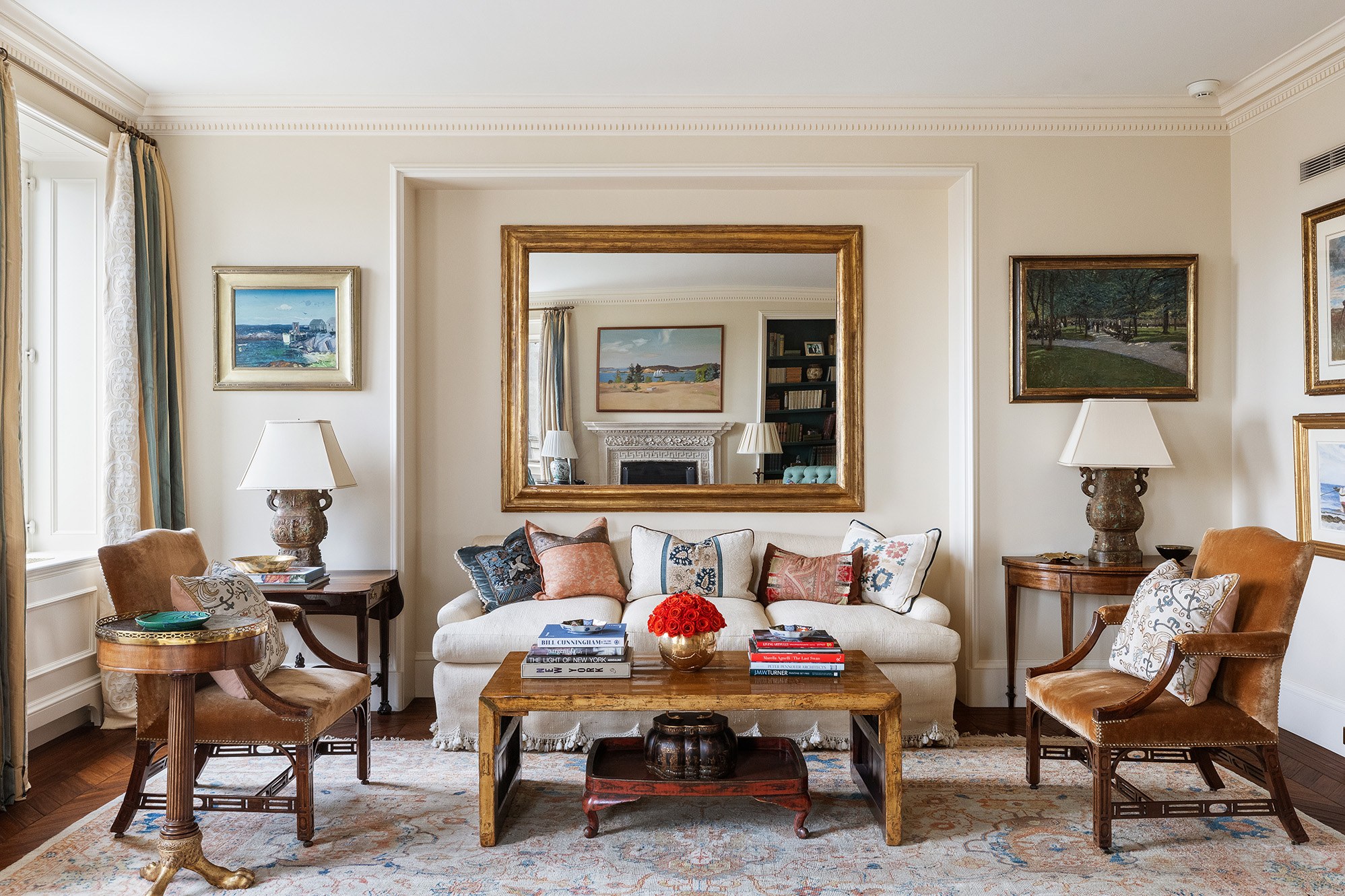 953 5th Avenue, Unit PH Manhattan, NY 10075 - Photo 4 of 27 a living room with furniture and a window