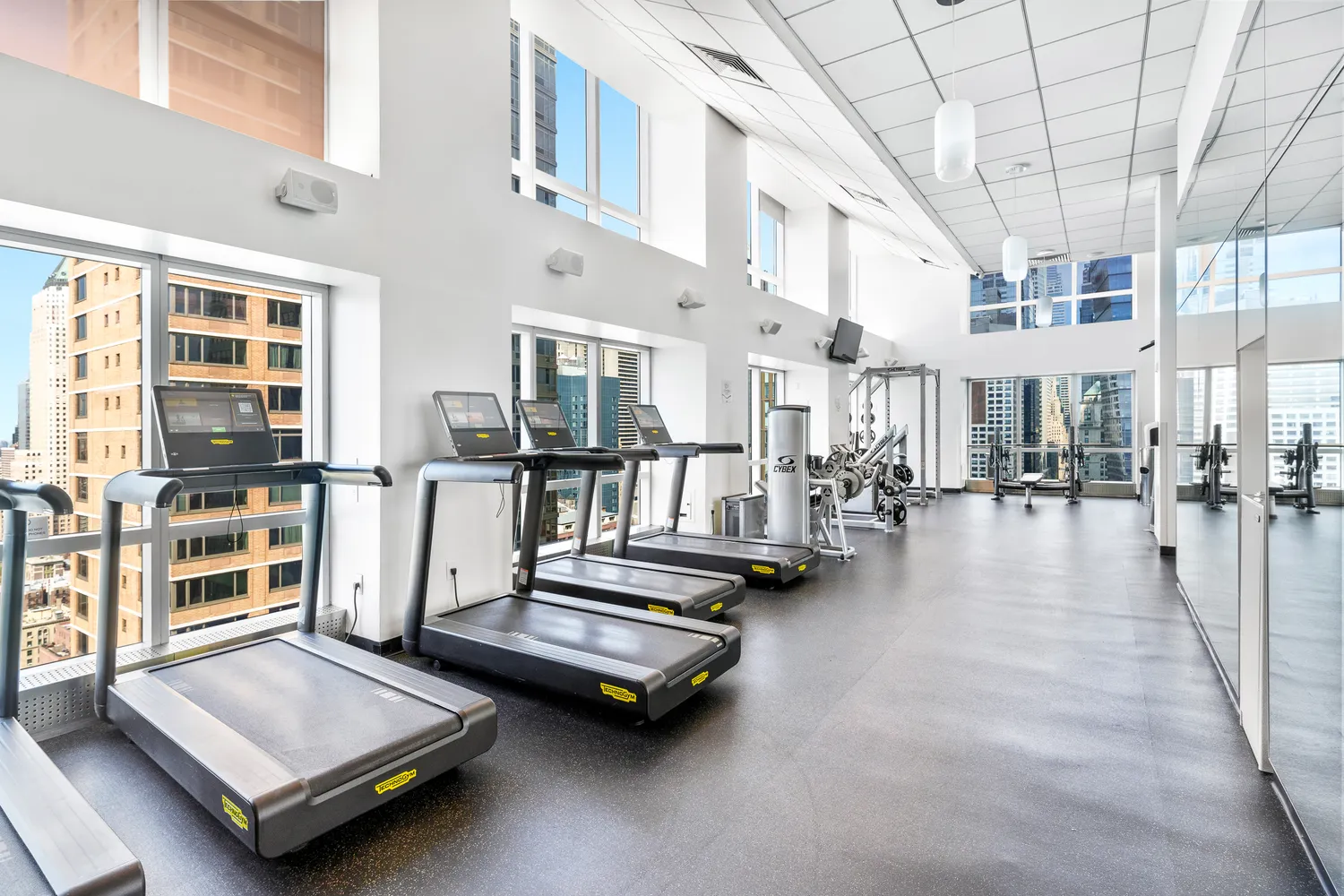 $1,095,000 | 350 West 42nd Street, Unit 27K | Hell's Kitchen