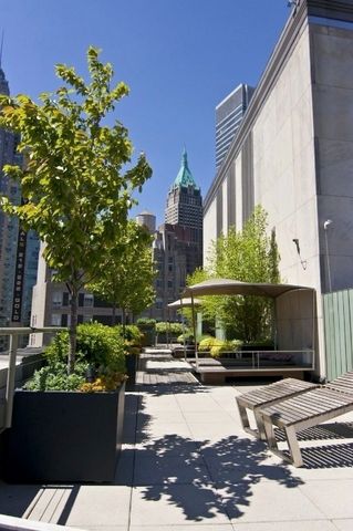 $980,000 | 99 John Street, Unit 1510 | Financial District