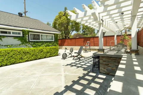 $875,000 | 304 North Cataract Avenue, San Dimas, CA 91773
