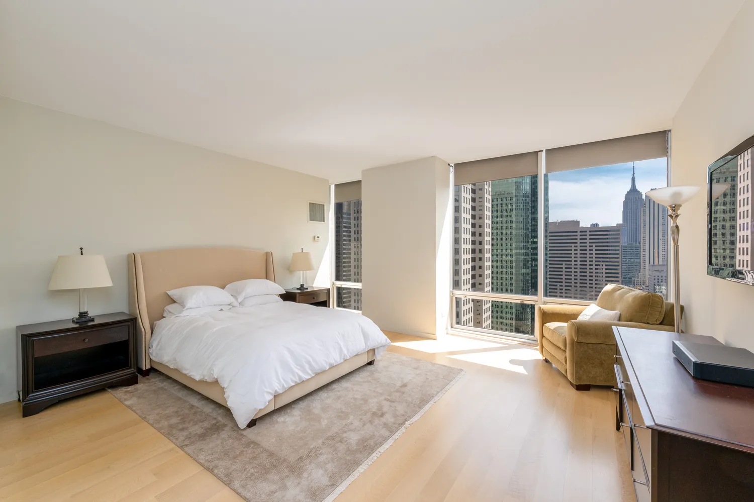 $34,000,000 | 641 5th Avenue, Unit 49CDE | Midtown East